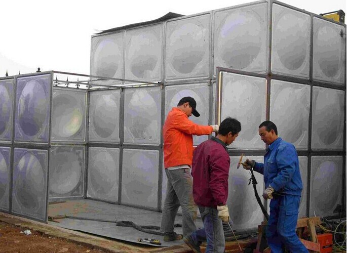 玻璃鋼消防水箱的除銹方法及注意事項